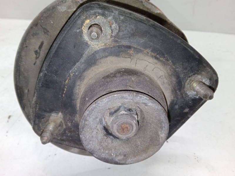 Recambio de amortiguador delantero derecho para citroën saxo (s0, s1) 1.4 vts referencia OEM IAM    Recambio de amortiguador delantero derecho para citroën saxo (s0, s1) 1.4 vts referencia OEM IAM