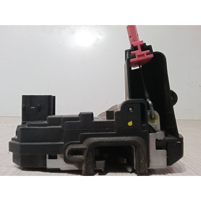 Recambio de cerradura puerta trasera izquierda para opel astra h sedán (a04) 1.7 cdti (l69) referencia OEM IAM 13210738  