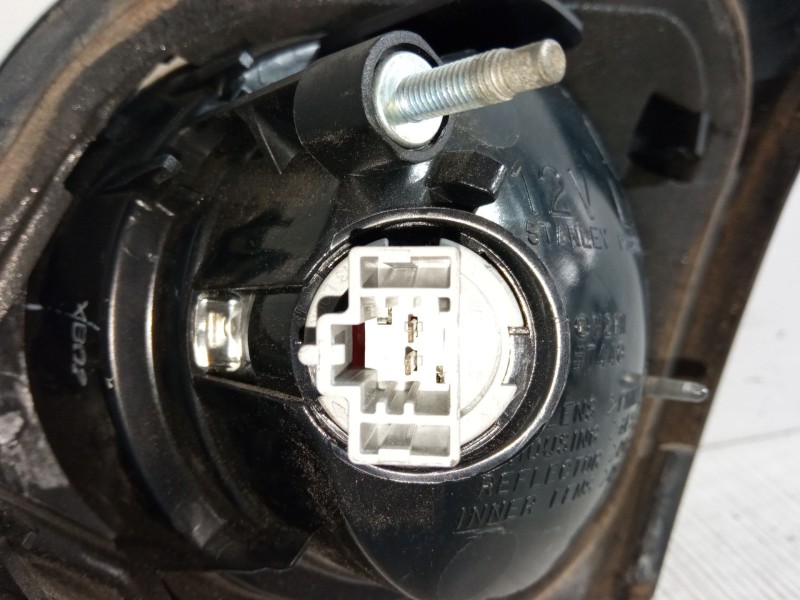 Recambio de piloto trasero porton izquierdo para mazda 3 (bk) 1.6 (bk14) referencia OEM IAM   