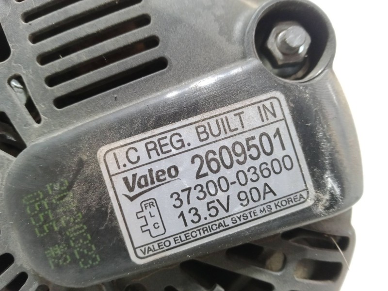 Recambio de alternador para hyundai i20 i (pb, pbt) 1.2 referencia OEM IAM 3730003600  2609501