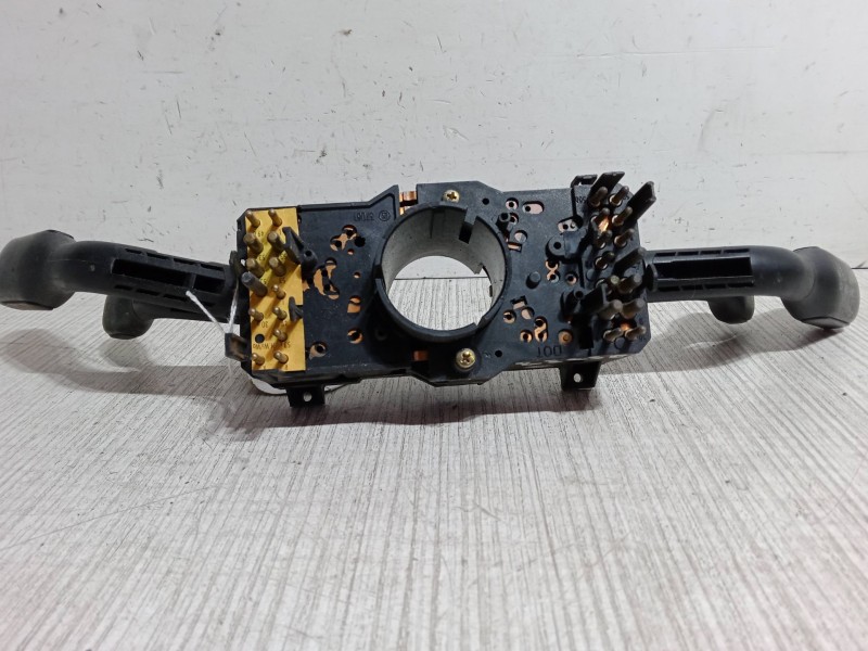 Recambio de mando luces para audi 90 b3 (893, 894, 8a2) 2.2 e referencia OEM IAM   