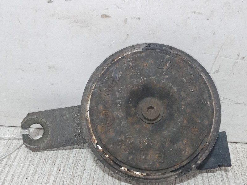 Recambio de claxon para toyota corolla (_e12_) 1.6 vvt-i (zze121_) referencia OEM IAM   