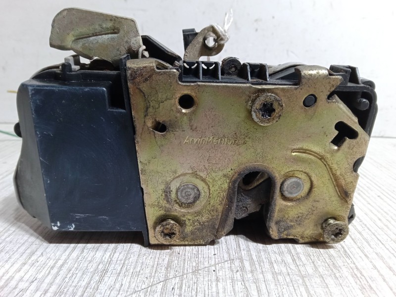 Recambio de cerradura puerta delantera derecha para citroën xsara break (n2) 1.9 td referencia OEM IAM   