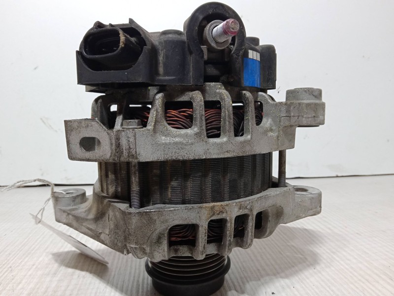 Recambio de alternador para hyundai i20 i (pb, pbt) 1.2 referencia OEM IAM 3730003600  2609501
