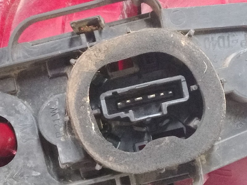 Recambio de piloto trasero derecho para citroën c2 (jm_) 1.4 referencia OEM IAM   