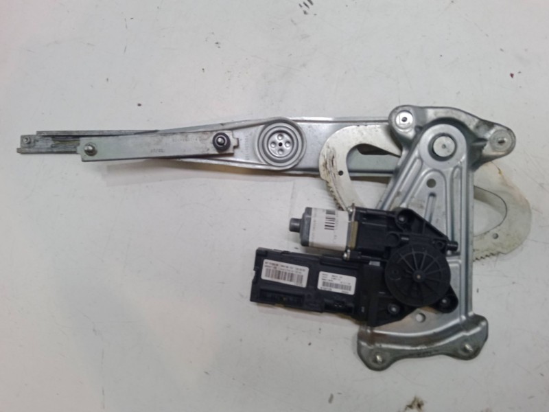 Recambio de elevalunas electrico delantero izquierdo para renault megane iii hatchback (bz0/1_, b3_) 1.5 dci referencia OEM IAM 