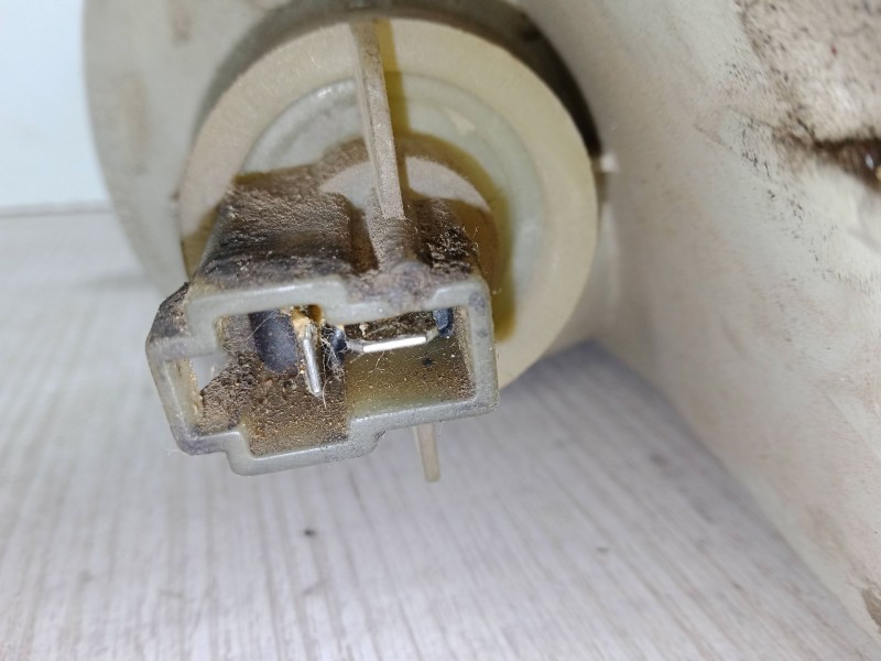 Recambio de piloto trasero izquierdo para saab 9-3 (ys3f, e79, d79, d75) 1.9 tid referencia OEM IAM    Recambio de piloto trasero izquierdo para saab 9-3 (ys3f, e79, d79, d75) 1.9 tid referencia OEM IAM