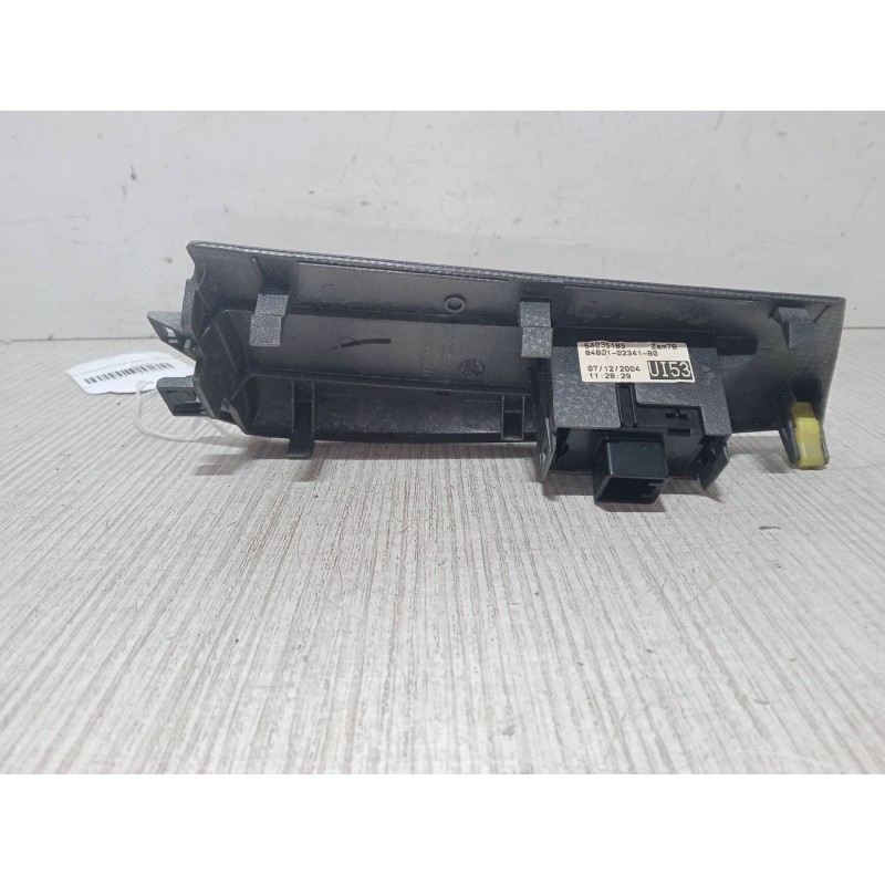 Recambio de mando elevalunas delantero derecho para toyota corolla (_e12_) 1.6 vvt-i (zze121_) referencia OEM IAM 74231-02280  