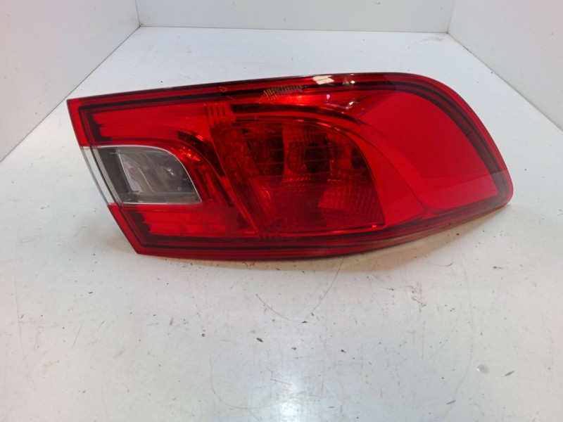 Recambio de piloto trasero izquierdo para renault clio iv (bh_) 1.5 dci 90 referencia OEM IAM 265553021R  FR26380104