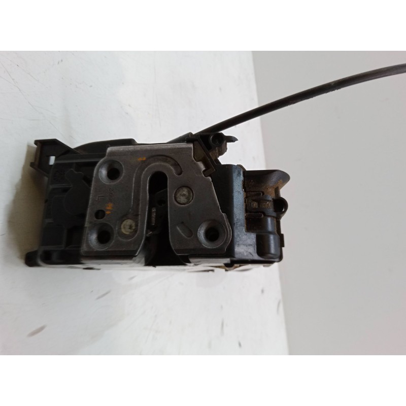 Recambio de cerradura puerta delantera izquierda para renault megane iii hatchback (bz0/1_, b3_) 1.5 dci referencia OEM IAM   
