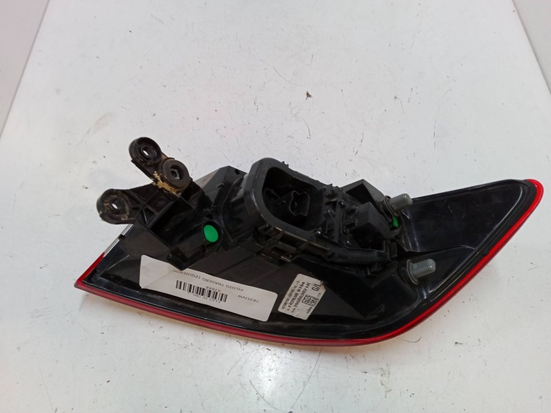 Recambio de piloto trasero izquierdo para renault clio iv (bh_) 1.5 dci 90 referencia OEM IAM 265553021R  FR26380104