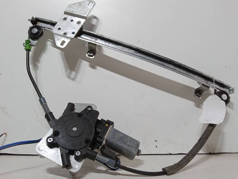 ELEVALUNAS ELECTRICO DELANTERO DERECHO 