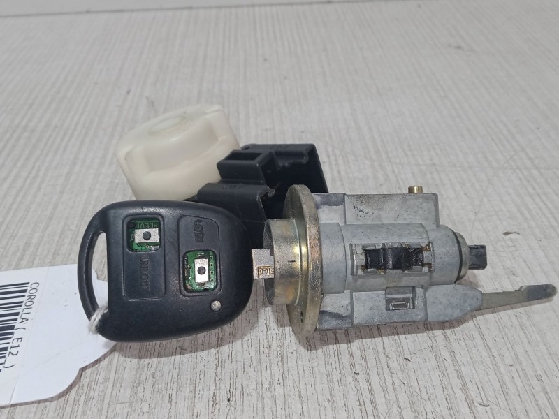 Recambio de clausor para toyota corolla (_e12_) 1.6 vvt-i (zze121_) referencia OEM IAM   