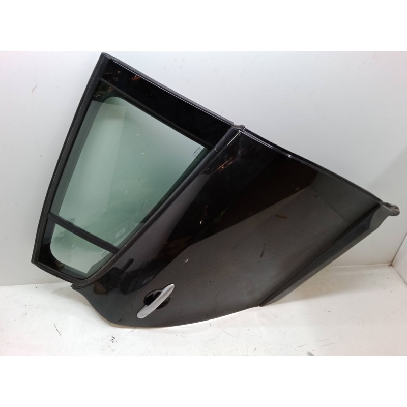 Recambio de puerta trasera derecha para renault megane iii hatchback (bz0/1_, b3_) 1.5 dci referencia OEM IAM   