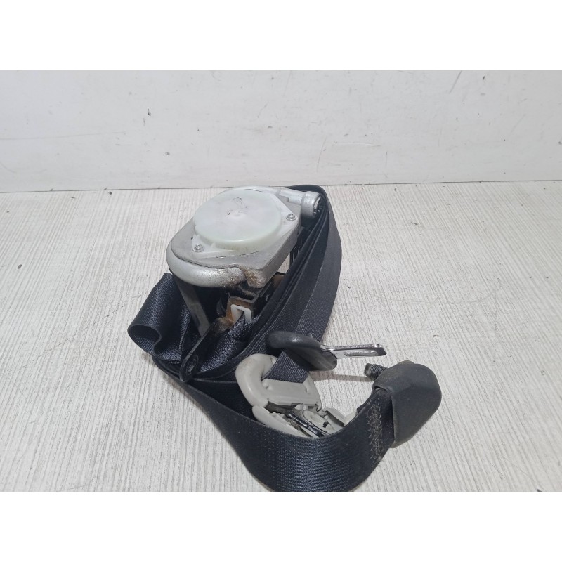 Recambio de cinturon seguridad delantero derecho para toyota corolla (_e12_) 1.6 vvt-i (zze121_) referencia OEM IAM   