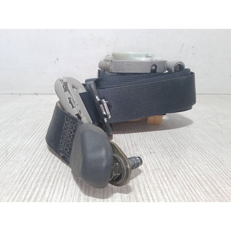 Recambio de cinturon seguridad delantero derecho para toyota corolla (_e12_) 1.6 vvt-i (zze121_) referencia OEM IAM   