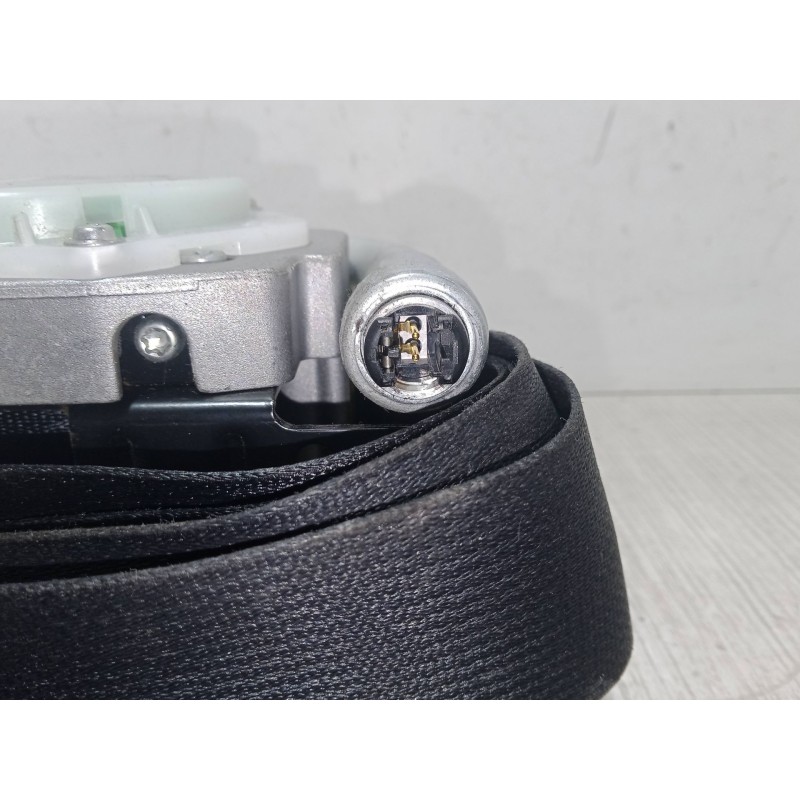 Recambio de cinturon seguridad delantero derecho para toyota corolla (_e12_) 1.6 vvt-i (zze121_) referencia OEM IAM   