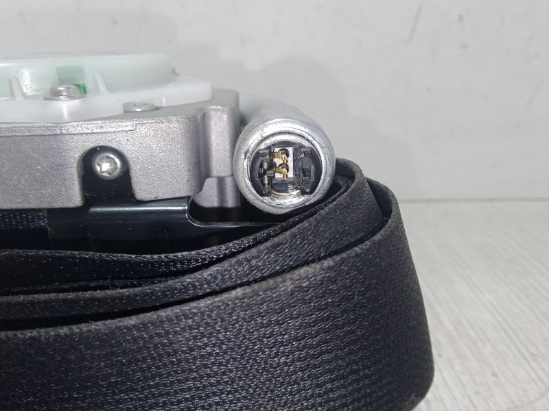 Recambio de cinturon seguridad delantero derecho para toyota corolla (_e12_) 1.6 vvt-i (zze121_) referencia OEM IAM   