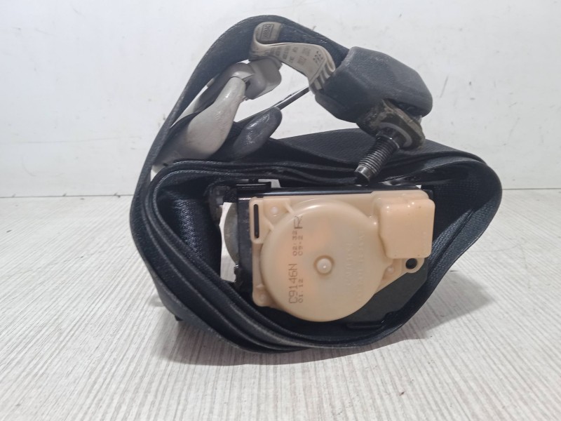 Recambio de cinturon seguridad delantero derecho para toyota corolla (_e12_) 1.6 vvt-i (zze121_) referencia OEM IAM   