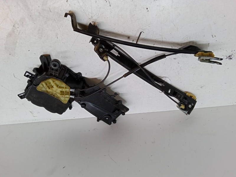 Recambio de elevalunas electrico delantero derecho para seat leon (1p1) 1.9 tdi referencia OEM IAM   