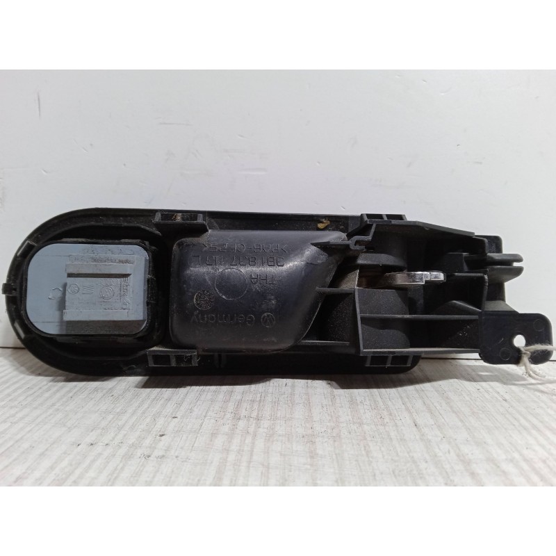 Recambio de maneta interior puerta delantera izquierda para volkswagen golf iv (1j1) 1.4 16v referencia OEM IAM 381837113L  
