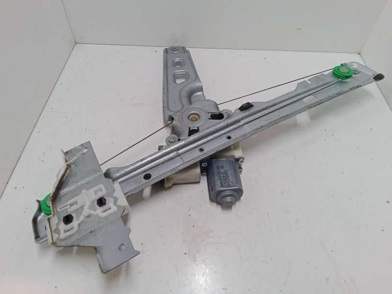 Recambio de elevalunas electrico delantero derecho para peugeot 5008 (0u_, 0e_) 1.6 hdi referencia OEM IAM 9682808880  