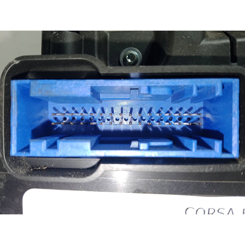 Recambio de cuadro instrumentos para opel corsa e (x15) 1.4 (08, 68) referencia OEM IAM 367030224.509775FG1F02612Q  