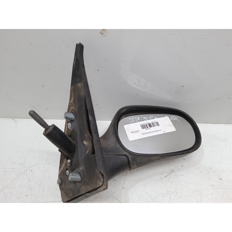 Recambio de retrovisor derecho para renault clio ii (bb_, cb_) 1.4 (b/cb0c, b/cb0s) referencia OEM IAM   