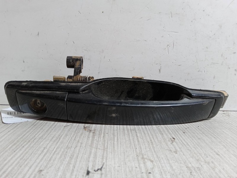 Recambio de maneta exterior puerta delantera derecha para ssangyong rodius i 2.7 xdi referencia OEM IAM   