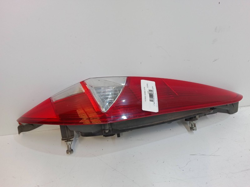 Recambio de piloto trasero derecho para fiat punto furgoneta/hatchback (188_) 1.3 jtd referencia OEM IAM   