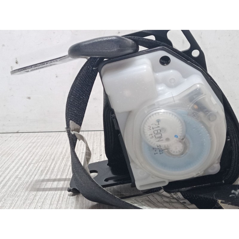 Recambio de cinturon seguridad trasero izquierdo para toyota corolla (_e12_) 1.6 vvt-i (zze121_) referencia OEM IAM   