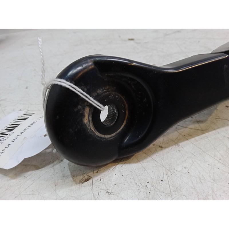 Recambio de brazo limpia delantero izquierdo para citroën c4 grand picasso ii (da_, de_) 2.0 bluehdi 150 referencia OEM IAM   