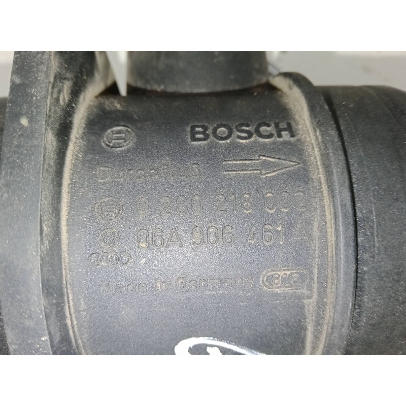 Recambio de caudalimetro para volkswagen golf iv (1j1) 1.8 referencia OEM IAM 0280218002.06A906461A  