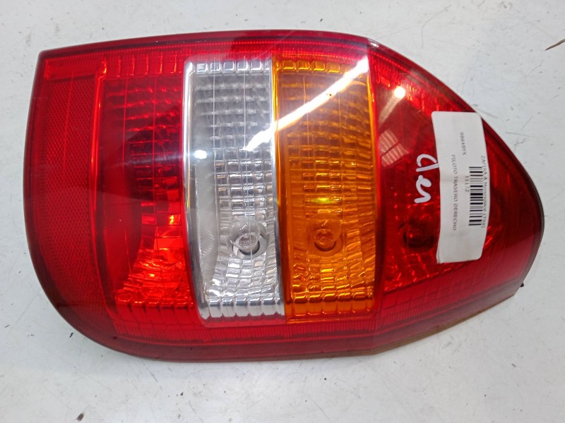 Recambio de piloto trasero derecho para opel zafira a monospace (t98) 2.0 dti 16v (f75) referencia OEM IAM   