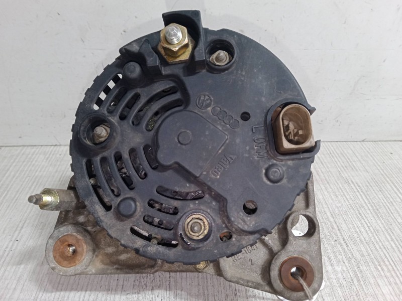 Recambio de alternador para volkswagen lupo i (6x1, 6e1) 1.0 referencia OEM IAM 047903015G  2541997A