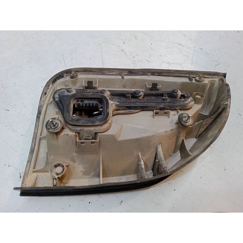 Recambio de piloto trasero derecho para opel zafira a monospace (t98) 2.0 dti 16v (f75) referencia OEM IAM   