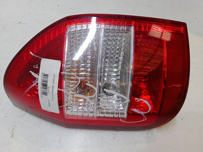 Recambio de piloto trasero derecho para opel zafira a monospace (t98) 2.0 dti 16v (f75) referencia OEM IAM   