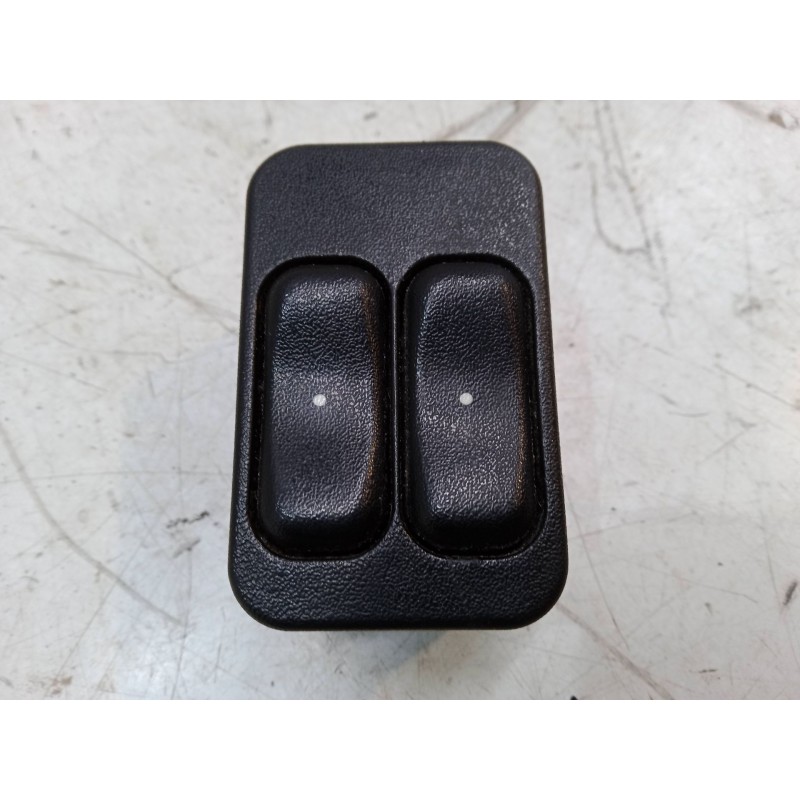 Recambio de mando elevalunas delantero izquierdo para opel zafira a monospace (t98) 1.6 16v (f75) referencia OEM IAM   