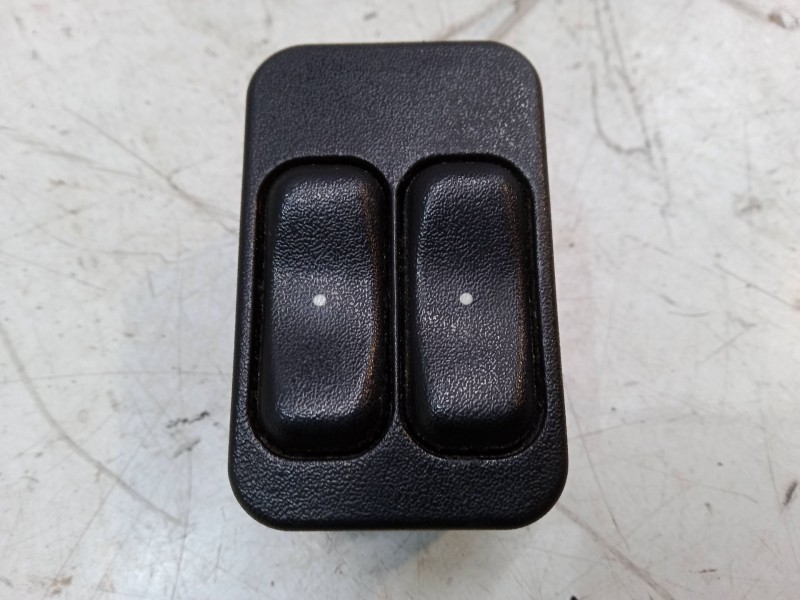 Recambio de mando elevalunas delantero izquierdo para opel zafira a monospace (t98) 1.6 16v (f75) referencia OEM IAM   