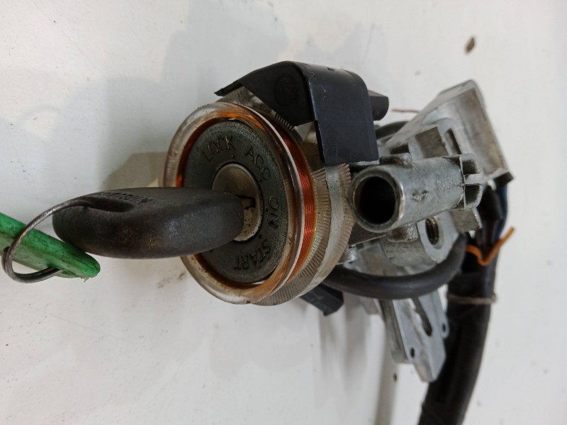 Recambio de clausor para mitsubishi montero classic (v2_w, v6_w, v7_w) 2.5 td (v24w) referencia OEM IAM   