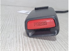 Recambio de anclaje cinturon delantero izquierdo para toyota corolla (_e12_) 1.6 vvt-i (zze121_) referencia OEM IAM    2