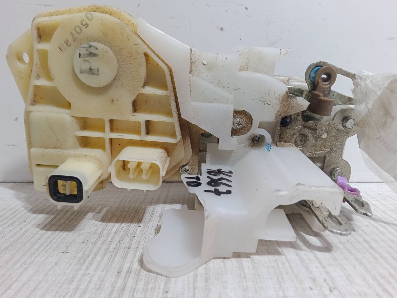 Recambio de cerradura puerta trasera derecha para honda cr-v ii (rd_) 2.2 ctdi (rd9) referencia OEM IAM   