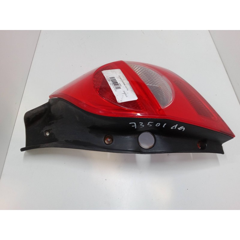 Recambio de piloto trasero derecho para renault clio iii (br0/1, cr0/1) 1.5 dci (br17, cr17) referencia OEM IAM   