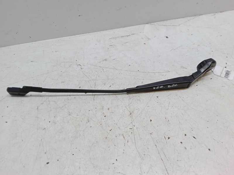 Recambio de brazo limpia delantero derecho para citroën c4 grand picasso ii (da_, de_) 2.0 bluehdi 150 referencia OEM IAM   