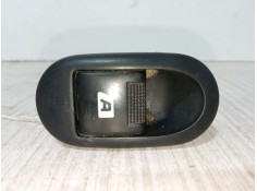 Recambio de mando elevalunas trasero derecho para citroën c3 i (fc_, fn_) 1.4 hdi referencia OEM IAM   