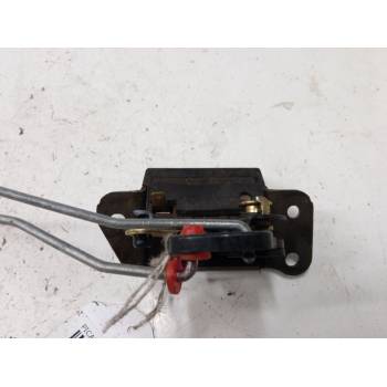 CERRADURA MALETERO / PORTON 