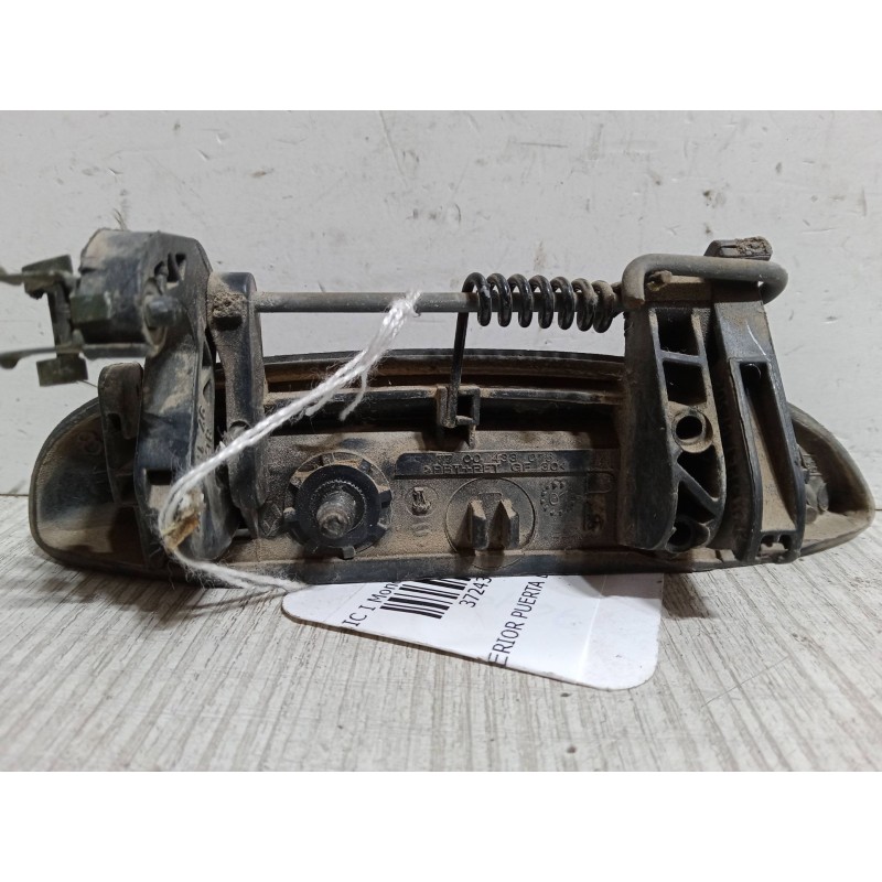 Recambio de maneta exterior puerta delantera izquierda para renault scénic i monospace (ja0/1_, fa0_) 1.9 dci (ja05, ja1f) refer Recambio de maneta exterior puerta delantera izquierda para renault scénic i monospace (ja0/1_, fa0_) 1.9 dci (ja05, ja1f) refer