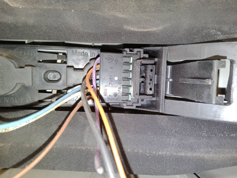 Recambio de piloto trasero izquierdo para renault megane ii station wagon (km0/1_) 1.5 dci (km16, km1e) referencia OEM IAM   