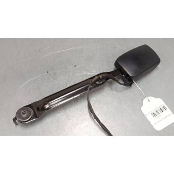 ANCLAJE CINTURON DELANTERO IZQUIERDO 