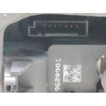 CERRADURA PUERTA TRASERA DERECHA 7060296 